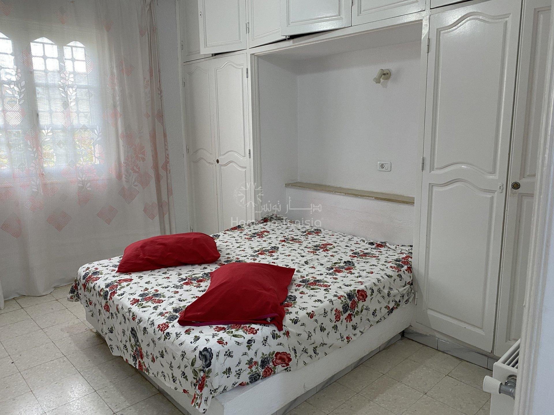 Location estivale S+1 à chott Meriem